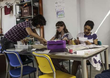 Acreditamos que cada estudante tem sua forma de desenvolver conhecimento", defende Osvaldo de Souza, educador da Escola Politeia, de São Paulo <p>Acreditamos que cada estudante tem sua forma de desenvolver conhecimento", defende Osvaldo de Souza, educador da Escola Politeia, de São Paulo</p>