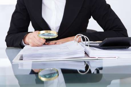 Se o consumidor observar diferença de preço, origem do produto ou serviço do anunciado, deve procurar o Procon e, se for o caso, a Justiça Se o consumidor observar diferença de preço, origem do produto ou serviço do anunciado, deve procurar o Procon e, se for o caso, a Justiça