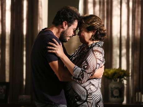 "Somos humanos", desabafa o chef com a mãe <p>"Somos humanos", desabafa o chef com a mãe</p>