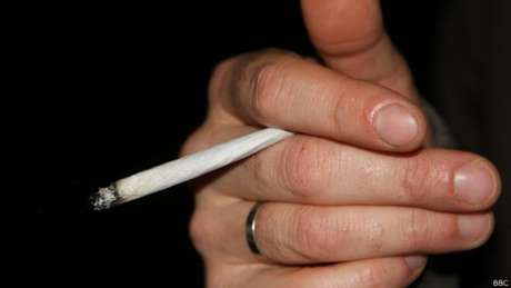 Os cidadãos do Alasca decidiram que a droga deveria se tornar legal no estado em novembro do ano passado <p>Os cidadãos do Alasca decidiram que a droga deveria se tornar legal no estado em novembro do ano passado</p>
