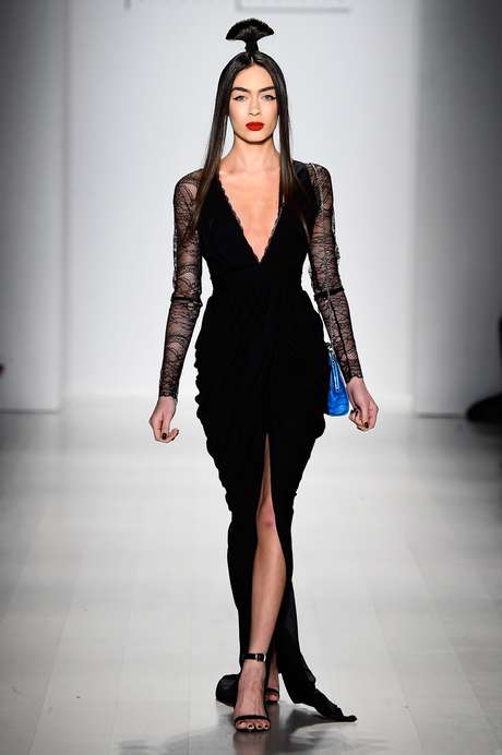 Desfile de Michael Costello na semana de moda de Nova York Desfile de Michael Costello na semana de moda de Nova York