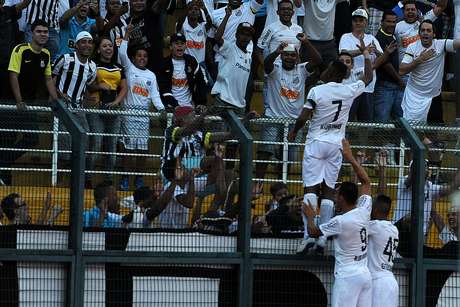 <p>Santos jogou tr&ecirc;s vezes no est&aacute;dio em 2015, duas dela como mandante</p>