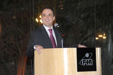 Para José Ricardo Noronha, é fundamental transformar os clientes em fãs do seu negócio Para José Ricardo Noronha, é fundamental transformar os clientes em fãs do seu negócio