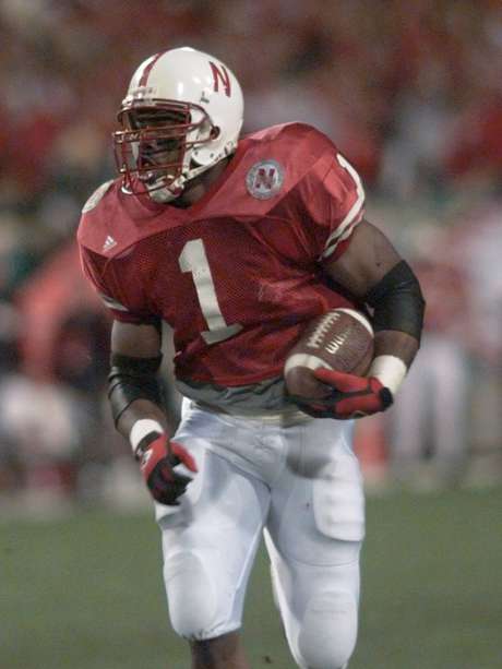 Lawrence Phillips teve carreira universitária destacada Lawrence Phillips teve carreira universitária destacada