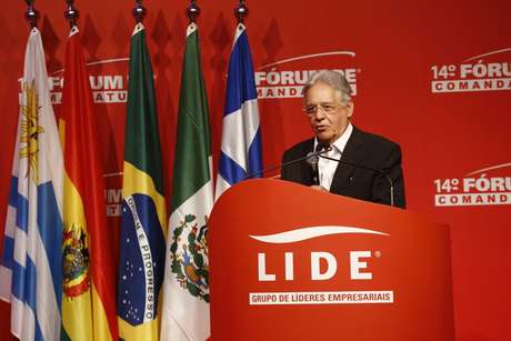 Para FHC, pedidos de impeachment contra Dilma são "precipitados" Para FHC, pedidos de impeachment contra Dilma são "precipitados"
