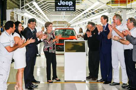 Dilma Rousseff afirmou nesta terça feira, durante o lançamento da fabrica da Jeep, em Goiana, que a Petrobras está virando uma pagina da operação Lava Jato Dilma Rousseff afirmou nesta terça feira, durante o lançamento da fabrica da Jeep, em Goiana, que a Petrobras está virando uma pagina da operação Lava Jato