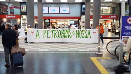 Protestos ocuparam vários aeroportos do Brasil Protestos ocuparam vários aeroportos do Brasil