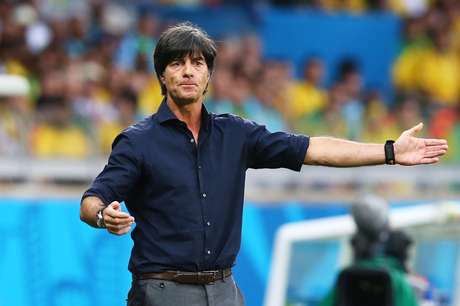 Löw comandou a Alemanha na conquista da Copa do Mundo no Brasil, em 2014