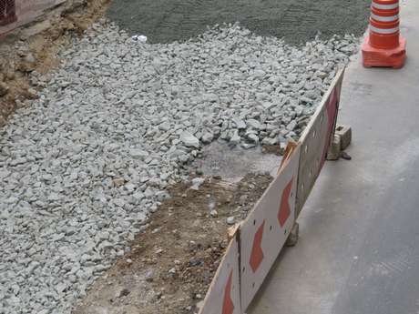 Obra danificou a instalação de um hidrante Obra danificou a instalação de um hidrante