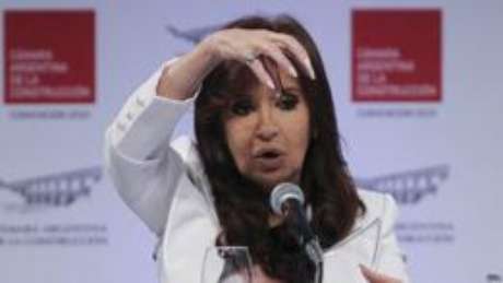 Divulgação/BBC Brasil Em abril, a presidente da Argentina, Cristina Kirchner, determinou a liberação de todos os documentos militares secretos produzidos durante o conflito