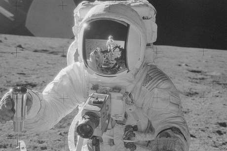 Esta imagem foi feita durante a missão Apollo 12 - a segunda a pousar na superfície da Lua (Foto: Nasa/Project Apollo Archive) Esta imagem foi feita durante a missão Apollo 12 - a segunda a pousar na superfície da Lua (Foto: Nasa/Project Apollo Archive)
