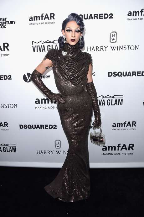 Drag Queen Violet Chachki no AmfAR's Inspiration Gala Drag Queen Violet Chachki no AmfAR's Inspiration Gala