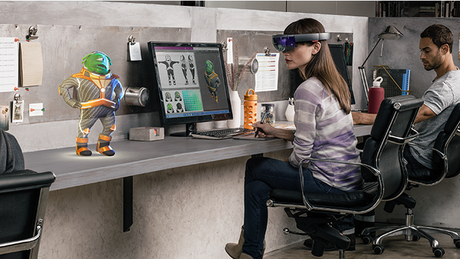 Em 2016, o HoloLens estará disponível para desenvolvedores que queiram aproveitar a tecnologia para criar algo que combine vida real e realidade virtual Em 2016, o HoloLens estará disponível para desenvolvedores que queiram aproveitar a tecnologia para criar algo que combine vida real e realidade virtual