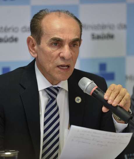 Tendência é que parte da oposição acabe apoiando a candidatura de Marcelo Castro (PMDB-PI), ex-ministro da Saúde do governo Dilma Rousseff e que votou contra a abertura de impeachment na Câmara Tendência é que parte da oposição acabe apoiando a candidatura de Marcelo Castro (PMDB-PI), ex-ministro da Saúde do governo Dilma Rousseff e que votou contra a abertura de impeachment na Câmara