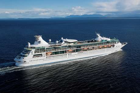 Rhapsody of the Seas é um dos navios que ainda estão na América do Sul Rhapsody of the Seas é um dos navios que ainda estão na América do Sul