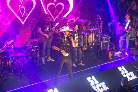Guga W Gerchmann / Divulgação Quem esteve na Wood’s, balada localizada na Vila Olímpia, zona sul de São Paulo, nessa madrugada, teve a oportunidade de ver de perto o talento do novo nome do sertanejo, Loubet