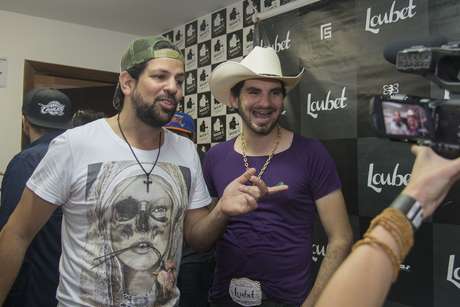 Guga W Gerchmann / Divulgação E o melhor de tudo é que toda a festa foi transmitida ao vivo pelo Terra, que em parceria com a 51 ICE e com a Wood’s, está tocando o projeto Terra Live Music Sertanejo