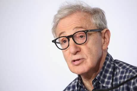 FILE - Stock Photo, May 15, 2015, Woody Allen in the presentation & # XF3;. n of his film & quot; Irrational Man & quot; at the Cannes Film Festival Pel & # xed FILM m & # XE1; s recent Allen, & quot; Cafe Society & quot ;, & # XE1 be, premiered at the inauguration & # XF3;. n the festival on the French Riviera on May 11 