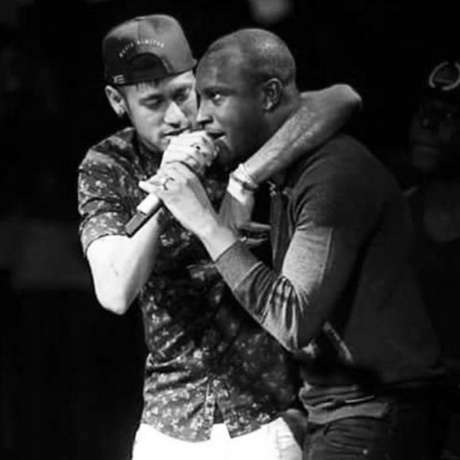 Parecidos no jeito, mas especialmente nos valores e no amor pelo que fazem, Thiaguinho e Neymar valorizam sempre a família, a amizade sincera, os fãs e entendem que nada se constrói sozinho Parecidos no jeito, mas especialmente nos valores e no amor pelo que fazem, Thiaguinho e Neymar valorizam sempre a família, a amizade sincera, os fãs e entendem que nada se constrói sozinho
