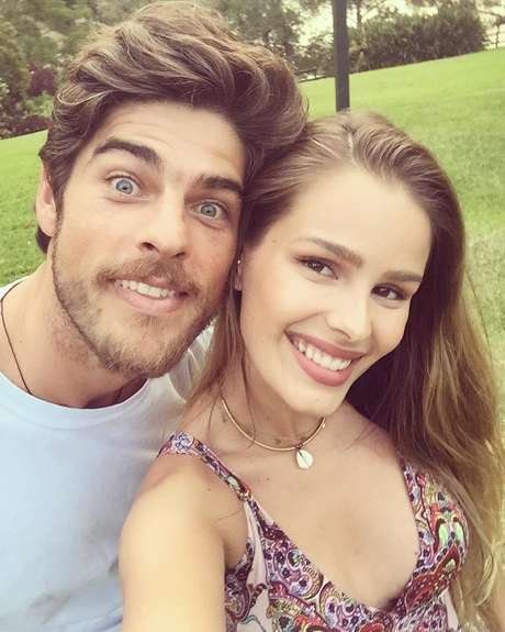 Evandro Soldoti e Yasmin Brunet estão juntos há 10 anos Evandro Soldoti e Yasmin Brunet estão juntos há 10 anos