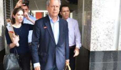José Dirceu está preso no Complexo Médico-Penal, em Pinhais, região metropolitana de Curitiba, desde agosto de 2015.