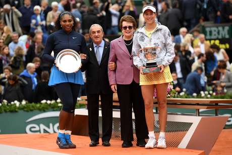 Garbiñe Muguruza venceu a americana Serena Williams e conquistou o título de Roland Garros