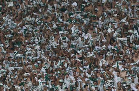 
                        
                        
                    Torcida do Palmeiras deve lotar mais uma vez o Allianz Parque, no domingo (Foto: Cesar Greco)