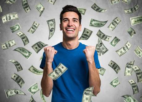 iStock Muchas personas buscan la buena suerte, especialmente en Navidad.