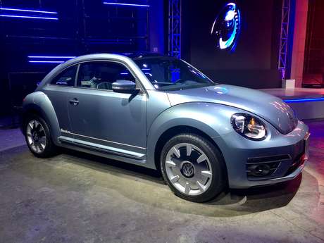 Volkswagen lanza ediciones especiales de Beetle