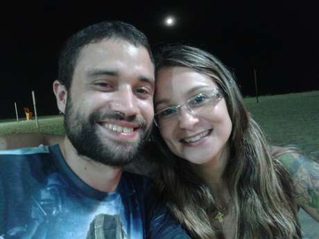 Fernanda chegou a ser insultada por uma colega de trabalho por se apaixonar por um homem mais novo Fernanda chegou a ser insultada por uma colega de trabalho por se apaixonar por um homem mais novo
