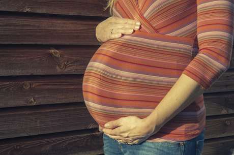 Professora começou a se relacionar com o estudante em 2012