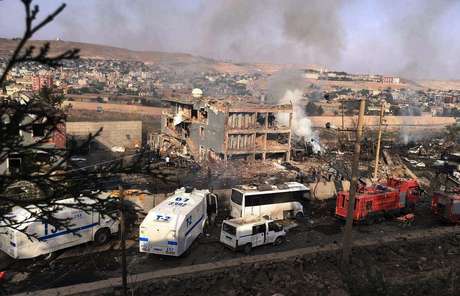 Turquía lanza una ofensiva contra ISIS en Siria