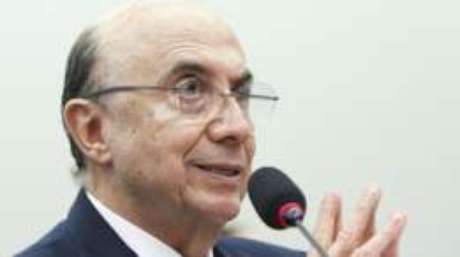 Medidas anunciadas por Meirelles não chegam a toda população, diz Cersosimo