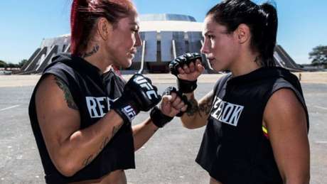 Cris Cyborg e Lina Lansberg fizeram uma encarada para promover o UFC Brasília - (Foto: Inovafoto) Cris Cyborg e Lina Lansberg fizeram uma encarada para promover o UFC Brasília - (Foto: Inovafoto)