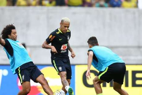 Treino aberto da seleção brasileira de futebol em Manaus