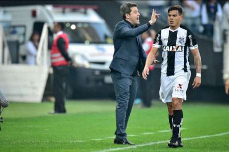 Argel teve passagem curta pelo Figueirense (Foto: Alexandre Battibugli Agência Lancepress!) Argel teve passagem curta pelo Figueirense (Foto: Alexandre Battibugli Agência Lancepress!)
