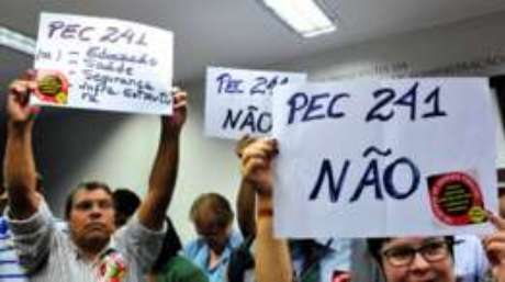 Coautora de texto crítico ao projeto que limita gastos do governo foi contestada publicamente pelo presidente do Ipea, nomeado por Temer