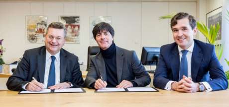 Joachim Löw está no clube desde 2006 (Foto: Divulgação)