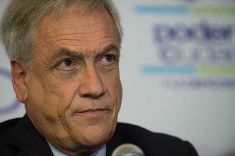 Piñera niega vínculos por negocios con Perú durante demanda en la Haya