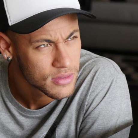 LANCE! Neymar chegou ao Barcelona no meio de 2013 (Foto: Reprodução)