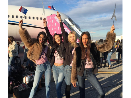 O desfile da Victoria's Secret virou trending toppic no Twitter em questão de minutos O desfile da Victoria's Secret virou trending toppic no Twitter em questão de minutos