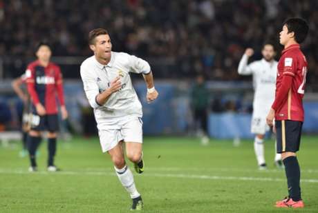 Cristiano Ronaldo marcou três gols contra o Kashima (Foto: AFP) Cristiano Ronaldo marcou três gols contra o Kashima (Foto: AFP)