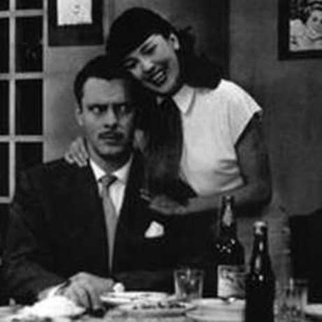 Walter Foster e Vida Alves em cena de 'Sua Vida Me Pertence' Walter Foster e Vida Alves em cena de 'Sua Vida Me Pertence'