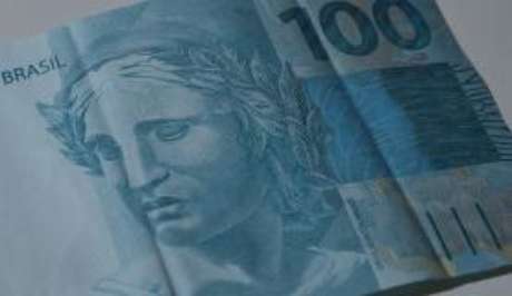 Agência Brasil Em 2017, os brasileiros trabalharam até esta quinta-feira (1º) só para pagar impostos