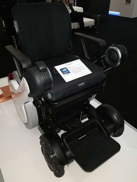 David Gil / Terra Silla de ruedas Model M de WHILL.