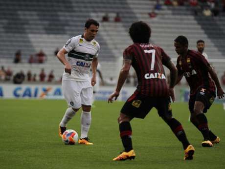 Coxa e Furacão fazem o Atletiba 370 neste domingo. (Divulgação/Coritiba) Coxa e Furacão fazem o Atletiba 370 neste domingo. (Divulgação/Coritiba)