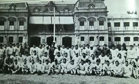 Libro: "Historia Gráfica del Futbol Americano en México"