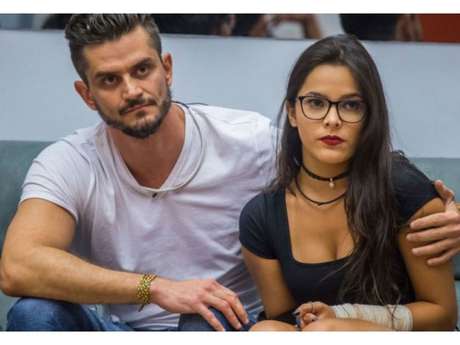 Do "BBB17", Marcos pretende conversar com Emilly após polêmicas no reality Do "BBB17", Marcos pretende conversar com Emilly após polêmicas no reality