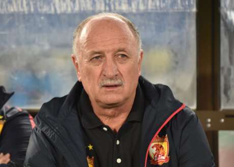 Scolari treina oGuangzhou Evergrande(Foto: Kazuhiro Nogi / AFP Scolari treina oGuangzhou Evergrande(Foto: Kazuhiro Nogi / AFP