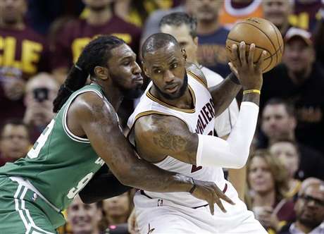 Golden State no tuvo piedad sobre Clevelend